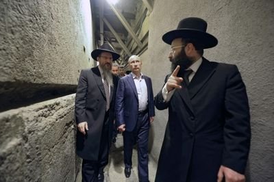 SRubishskin's profile picture. A Brooklyn rat 🐀 inside Blackrock