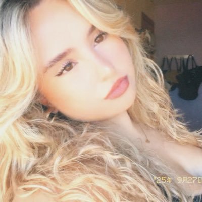 222paaula's profile picture. dead poets society