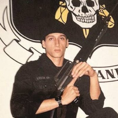 DestroyDomina's profile picture. Que resenha maravilhosa