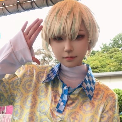 yi8360523372687's profile picture. 