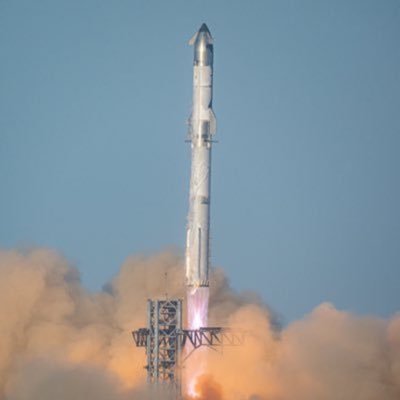 ElonCommentarry's profile picture. 