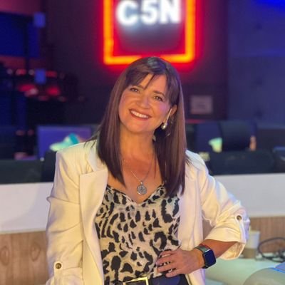 MarielaLopezB's profile picture. Periodista  - Conductora 
@C5N  
Parte a la distancia de MdP  @fmvinilo891