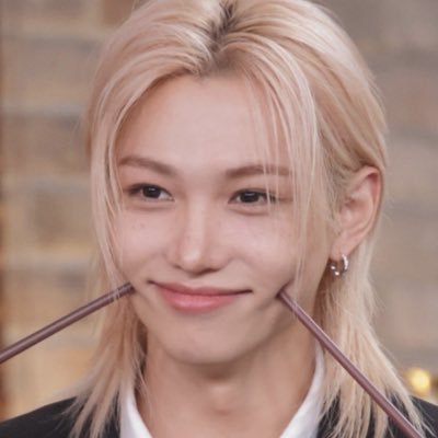 lfybok915's profile picture. 