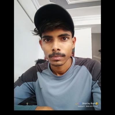 iamsachinpal_'s profile picture. • Aspirant Life 📚
•🔥🔥 जिंदगी के सफर में, संघर्ष जारी है 🔥🔥
• सनातनी 🚩
• Kanpur, Uttar Pradesh📍
• shy 😊
• Believe in #कर्म & #मेहनत ❣️