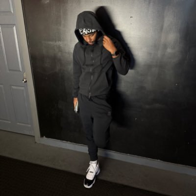 yonm103's profile picture. trust none stay lowkey … FreeBrown