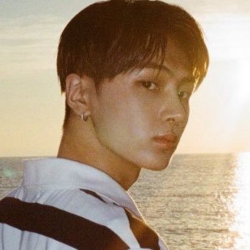 W4LKTHEL1NE's profile picture. 