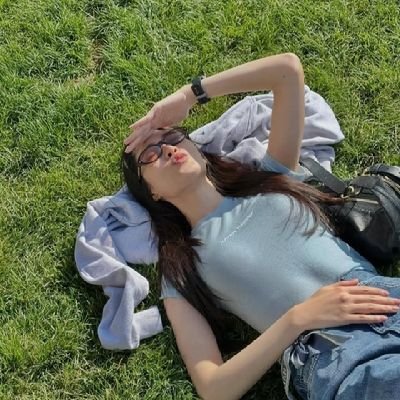 kwong_sky's profile picture. Our greatest glory is not in never failing, but in rising up every time we fail. – Ralph Waldo Emerson 

#Linglingkwong 
#LingOrm