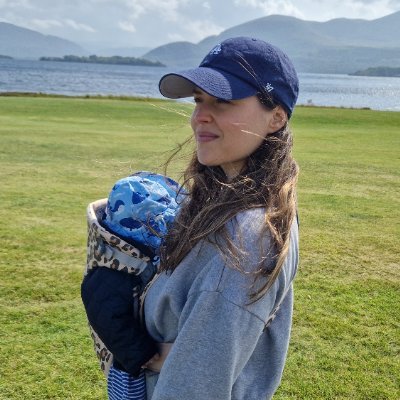 anaconnav's profile picture. Researcher @HIRH_Ireland | #impsci | @UCCPublicHealth | Nutrition above the skin | Happy mama