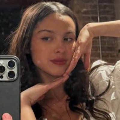 studysbea's profile picture. vestibulanda de medicina || #studytwt |