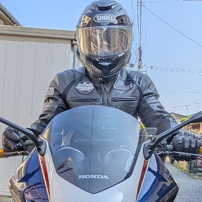 77kunihikodate's profile picture. 還暦リターンライダー🏍️＆リターン剣道&LUNA SEA大好きお爺です🙇‍♀️
#バイク #ツーリング #CB1300SB #還暦 #御朱印 #無言フォロー
#バイク好きな人と繋がりたい #バイク乗りと繋がりたい
あまり「フォローバック」出来ません。ごめんなさい🙏ご了承下さい。🙇‍♀️