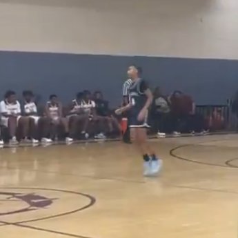 HollywoodJS4's profile picture. 5'8 115 | Class of Pg/Sg |William R Martin Middle School| 62 inch wingspan| Contact information-jasolomon@students.dallask12.org God first always 🙏