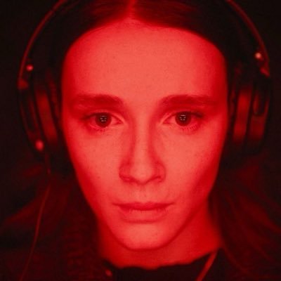 cyberwinona's profile picture. 