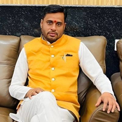 PreetamChouhan9's profile picture. स्वयं सेवक 🌻