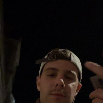 mimil_glg's profile picture. classique comme quand le S crie Mathafack