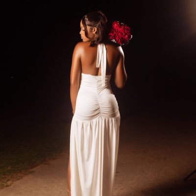 gabrielgrace318's profile picture. 