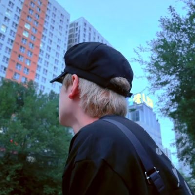 yushi1ist's profile picture. keep on loving