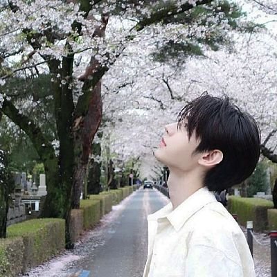 bunbudd's profile picture. •*¨*•.¸¸❄* ice prince
                                                                             zayne •*¨*•.¸¸☃️*
                               free 🍉