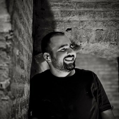 MhmdGhanba78's profile picture. زنده‌ام میان عکسهایم📸