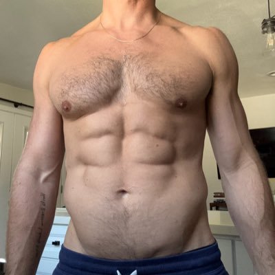 michiamorhys's profile picture. lets hear it for the boys 🤘🏼