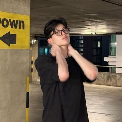 1411pdf's profile picture. one and only pondphuwin.