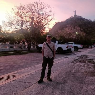 tukang_esbatu's profile picture. Be souls pleasant, calming and reassuring
.
My blue desire @xcintakiehlx 🤭