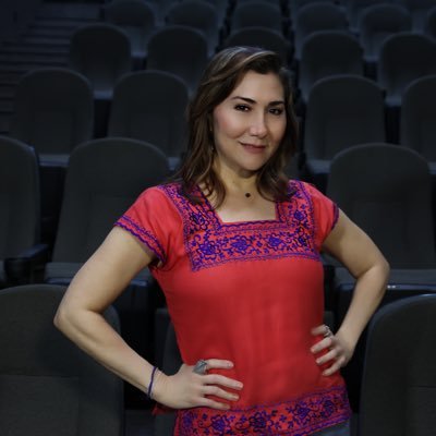 Ariadnamed73's profile picture. Fundadora de Murmurante Teatro. Directora, actriz, productora ejecutiva y artística. Diseñadora gráfica.