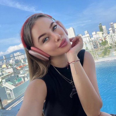 Angelina292Lina's profile picture. 🌍 Travel | 🍷 Wine & Art | 💖 Charity & Culture | 🎾 Tennis & Dance | Interesting People | 🌉 Science Fiction | 🚫 Counterfeit Goods | 🚫 Pornography | ✨ Lifes