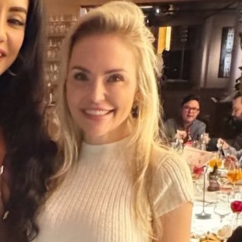 DANA_MARLANII's profile picture. Best female trader on Twitter. Change my mind 🔥 https://t.co/Ib3vt4zXZH #GoCoogs Nothing said here is financial advice.