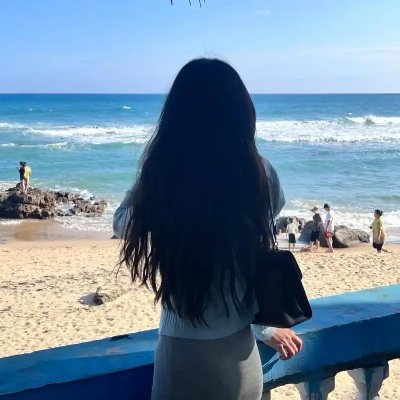 BacrlLorelai's profile picture. Calmness is a kind of truth, but also a kind of goodness #BTC #TSLA
