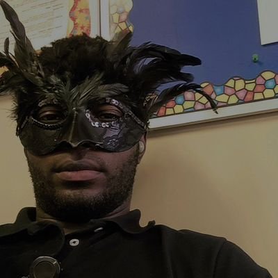 Ikenga042_'s profile picture. THE ÓBỊ OF ONTARIO 🍁                                                                             
 
                62% Iĸéngà — 38% homosapien | melomaniac 🎧