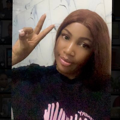 kels_design's profile picture. WallFrame and Multimedia company. Photo Enlargement & Art works-ig@framesby_kels//Photography//Textured Art//Wall panels & Cornice installation ig@kels_designs