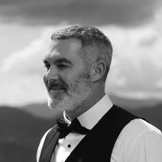 InfnteAbundce's profile picture. “I live protected in Gods infinite light. So long as I remain in the heart of it, nothing and no one can harm me.”