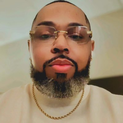 MikeAndMax365's profile picture. Black women Stan.  Member of the Wholesome Black Man Society. Proud Father of a young Black King.
