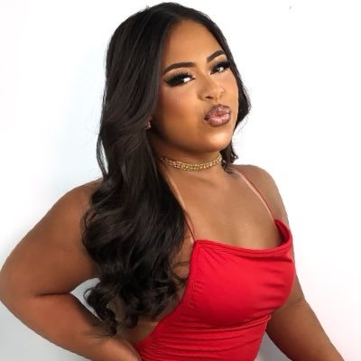 victoriamrj's profile picture. 