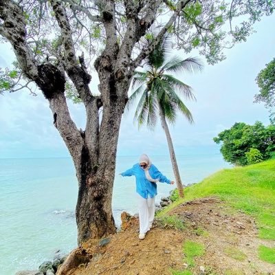 yupipink__'s profile picture. jgn baper y, krna gasemua hal didunia ini tentang km✌🏻