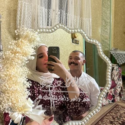 Oomnnnia's profile picture. 