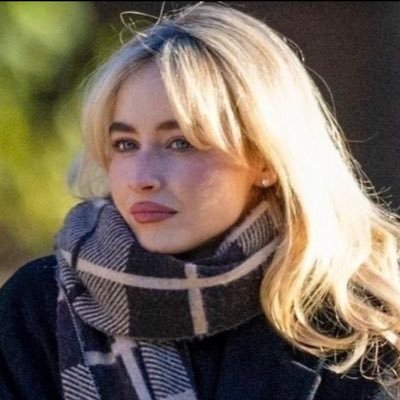 STYLESZLZ's profile picture. 18 ˚ʚ♡ɞ˚ emotional lottery is all you’ll ever get with me