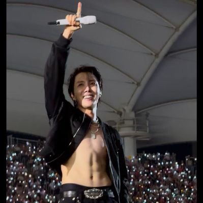 vane_krm's profile picture. 