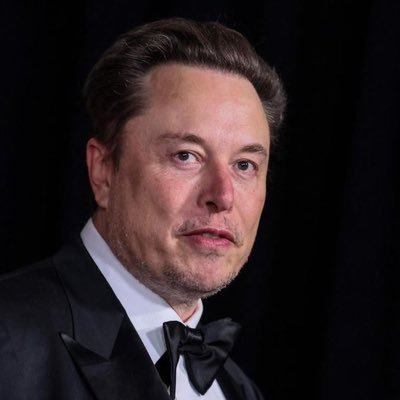 ElonReeveey9's profile picture. 