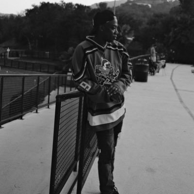 oneCR_15's profile picture. I just put a ball in a hoop for a living around the world. 🇧🇬 🇲🇽 🇩🇪 🇵🇪 🇨🇳 🇻🇳 Instagram:crphenom15