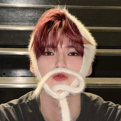 ykgatito's profile picture. zb1 for life