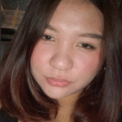 alichrzx's profile picture. 