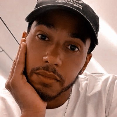 LewisHamiljwol's profile picture. 