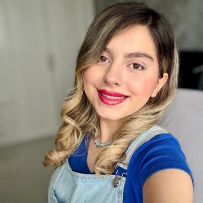 m_bahare_m's profile picture. زنده به آنیم که آرام نگیریم