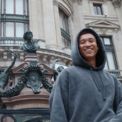 EcomSherpa's profile picture. paid media manager @ridgewallet | @uconn alum