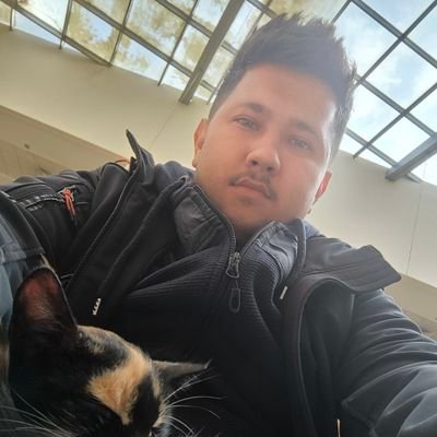 bay_mukemmell_'s profile picture. 