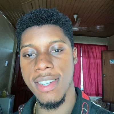 Krypton_Kay's profile picture. Yo solo quiero disfrutar mi vida || part-time gamer || @ManUtd || @Luka7doncic