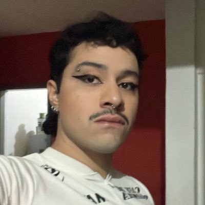 alexcxandre's profile picture. 