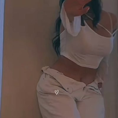 SabihaSaboo's profile picture. 