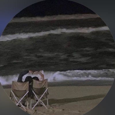 lrj3i_'s profile picture. 